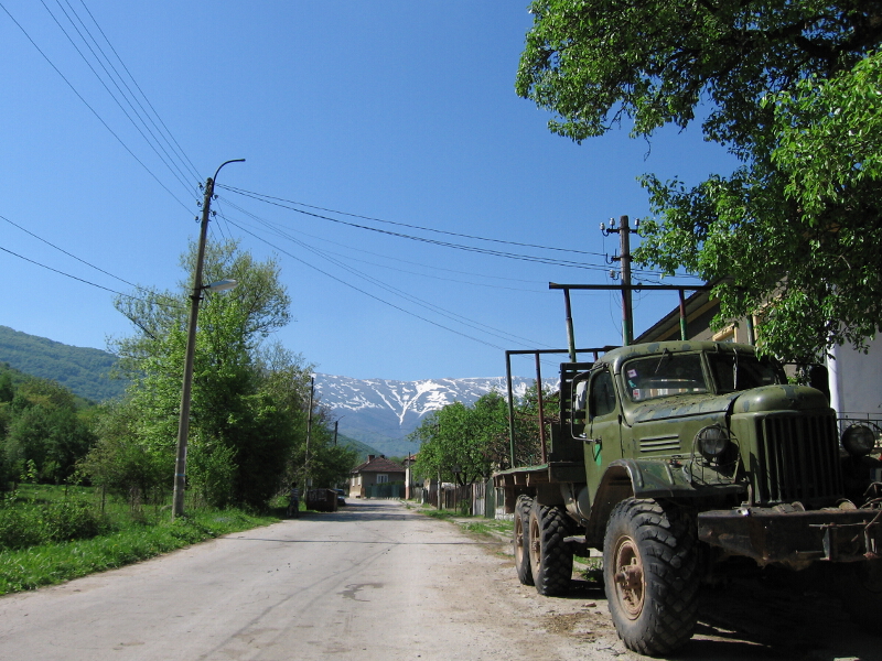 Улица в Горни Лом