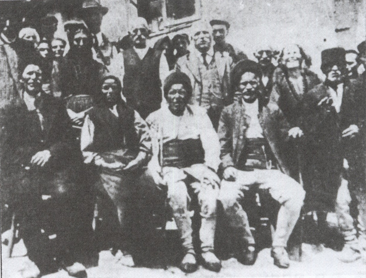 Паисиеви потомци от Кралев дол, снимка в "Литературен глас", 1935 г.