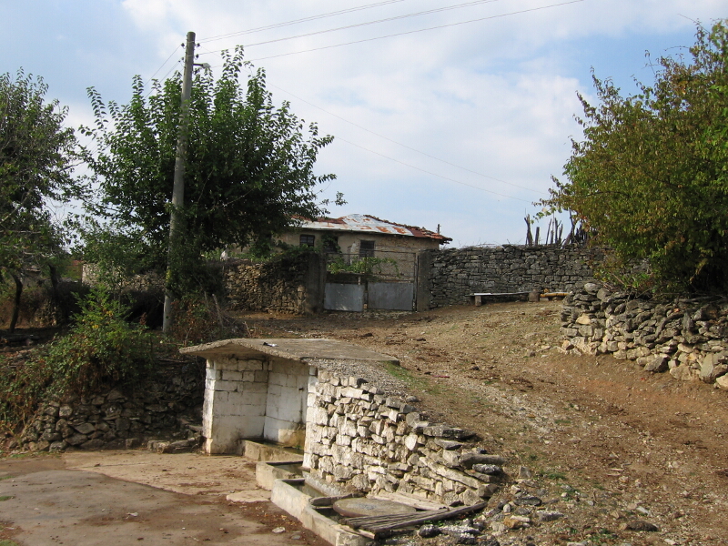 Чешма в махалата Църковци